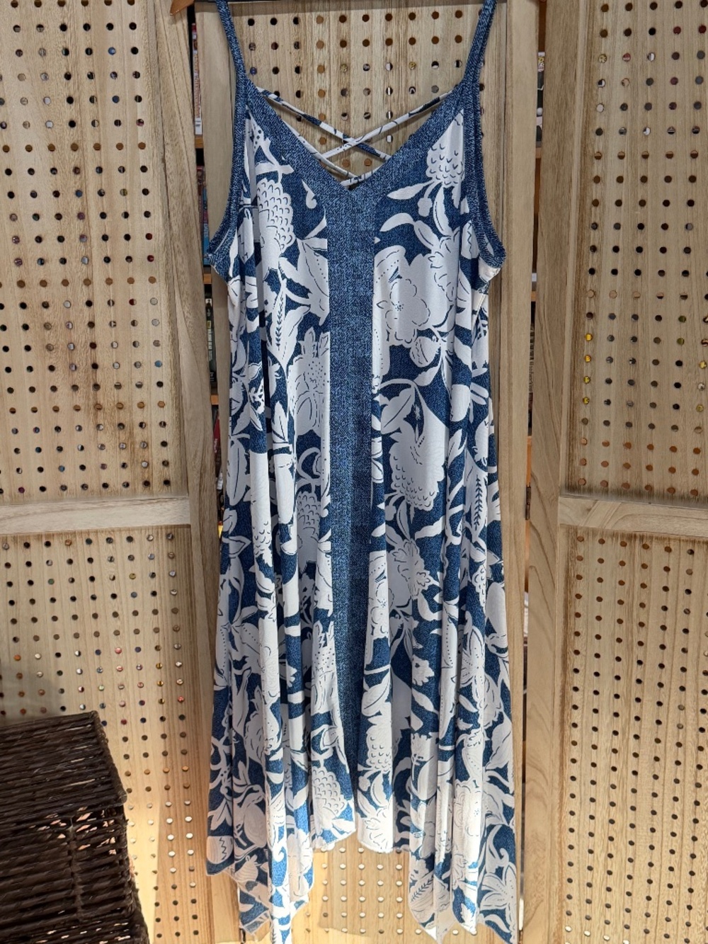 ShoreLine Floral Sharkbite Dress XL Blue White Coastal Resort